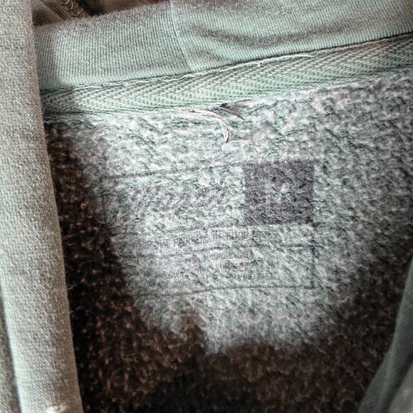 Marsh Wear Hoodie Mens Medium Green Sweater Pullover Dog Graphic Casual Outdoors - Picture 3 of 11